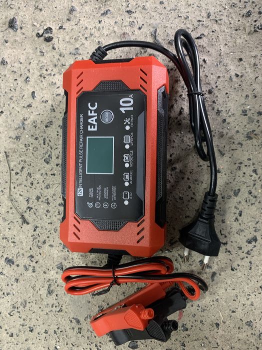 Зарядний пристрій EAFC на 220в 10а