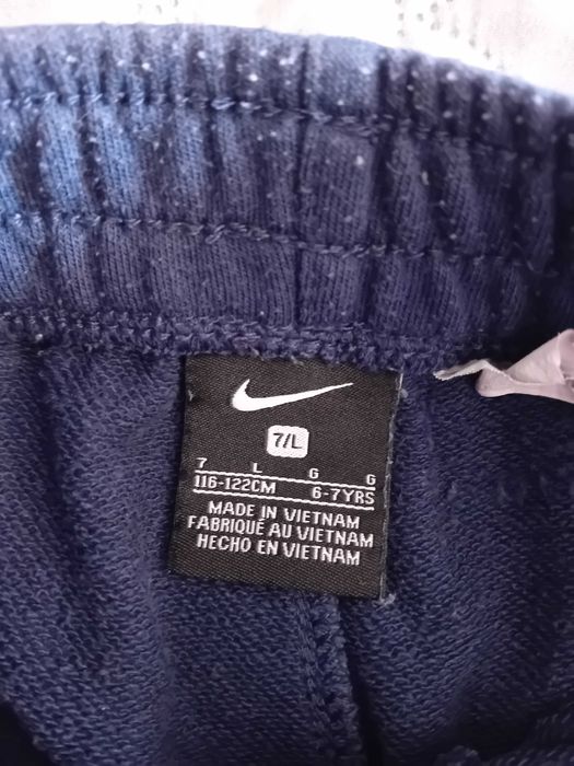 Spodenki Nike rozmiar 116/122