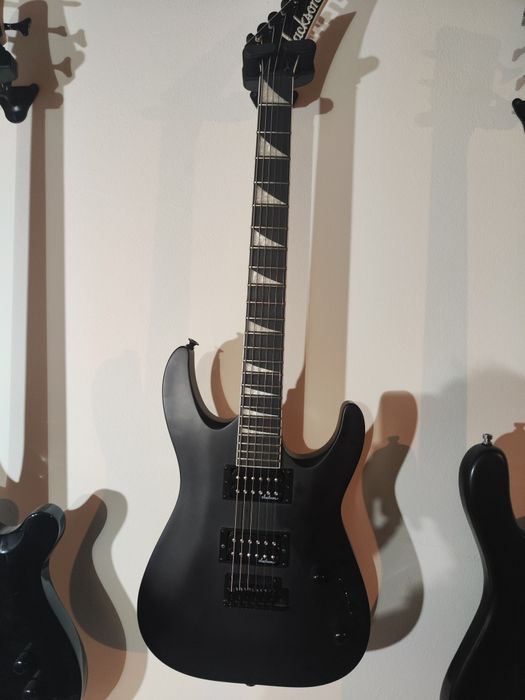 Jackson  Dinky JS22-L