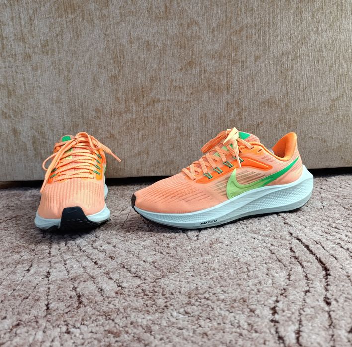Кросівки жіночі Nike Air Zoom Pegasus 39  оригінал