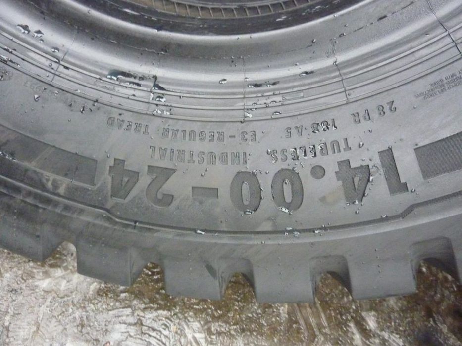 4x Opona używana 14.00-24 ; 14.00R24 CONTINENTAL 1000zł(szt.) W2892