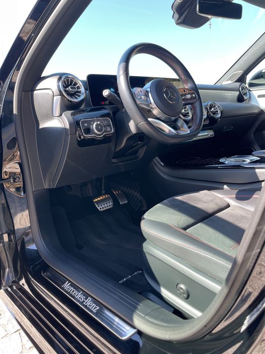 o: Mercedes A 180d – Full Extras (Teto Pano / Cam 360 / Multibeam) – 118k km