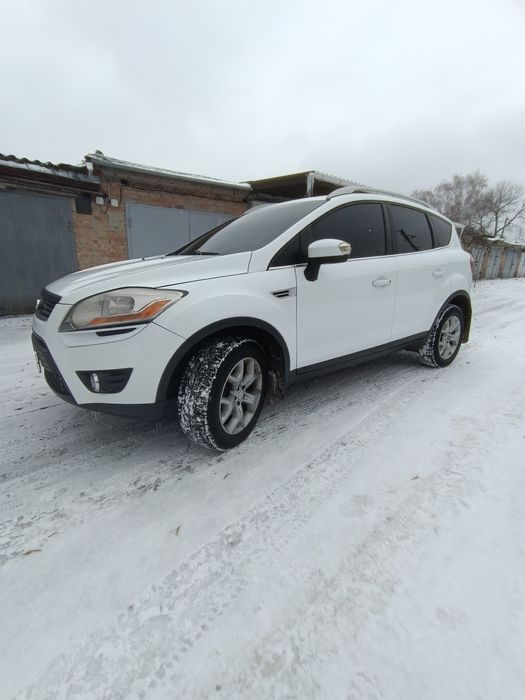 Продам Ford Kuga 2012р 2,5Т бензин