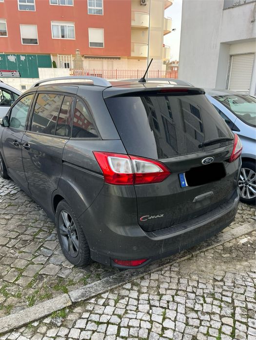 Ford grand c-max 2019 1.0 125cv gasolina motor danificado.