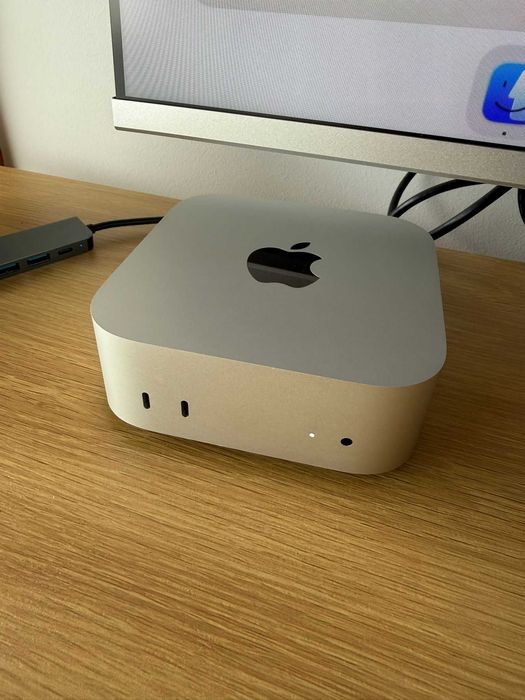 Mac mini M4 Apple + Magic Keyboard Touch ID Apple + Monitor HP