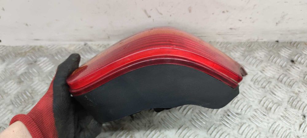 VW Volkswagen Golf 4 IV Lampa Lewa Tylna Lewy Tył LT