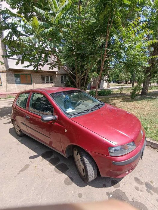 Продам бойового напарника Fiat Punto 2 газ/бензин