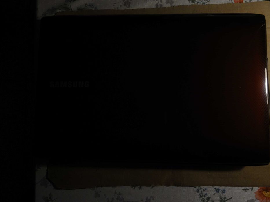 Laptop Samsung R-780 ( 17'')
