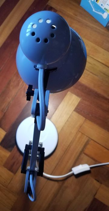 Наст. лампа Camelion KD-313 c01 металл сеть 220 цоколь Е27 новая