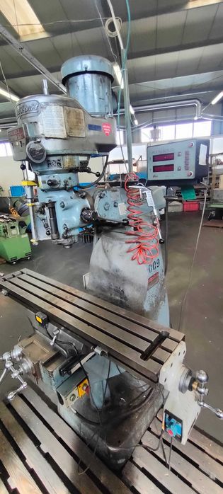 Frezarka Bridgeport 2 HP