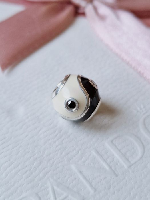 Conta Espiritual Yin e Yang da Pandora