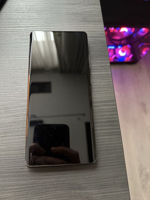 OnePlus 12 r б/у с коробкой