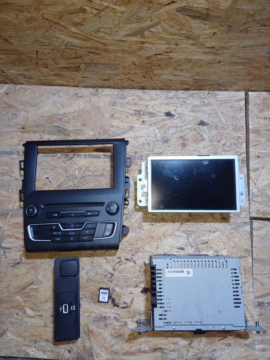 Radio samochodowe Ford Mondeo 5 2016 DS7T-19C107-GN