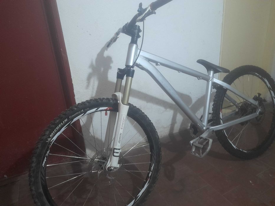 Bicicleta btt trek bicicleta dirt