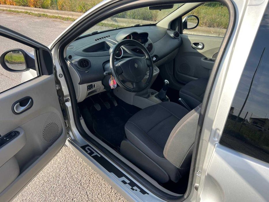 Twingo GT 100cv – Bom estado + pneus novos – Oportunidade