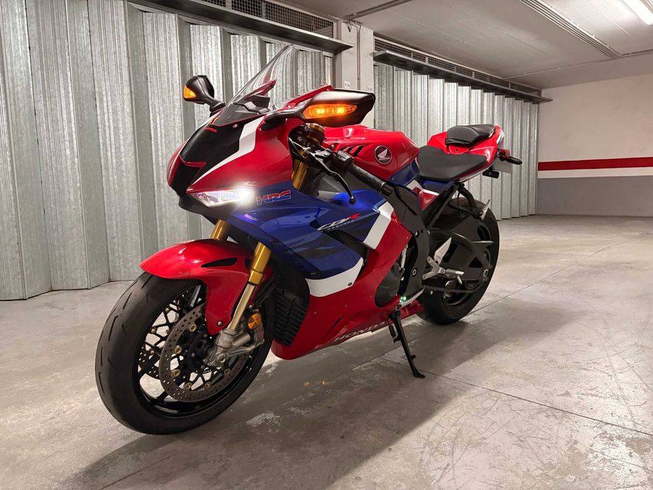 Honda CBR 1000 RR-R SP 2021