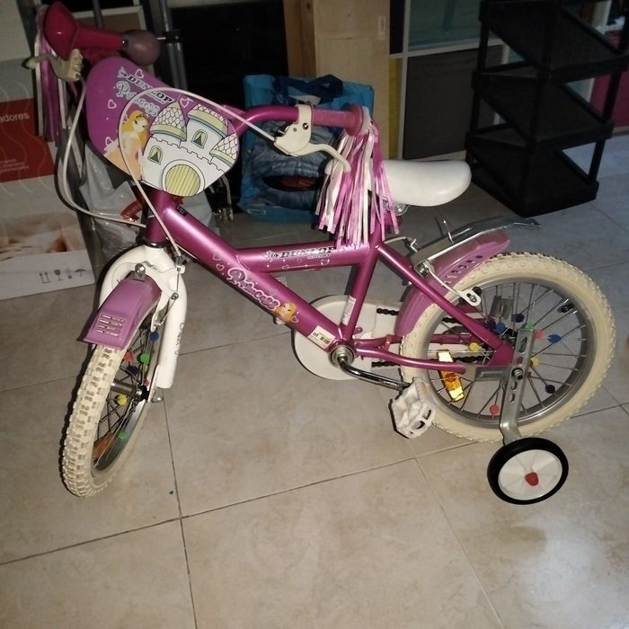 Bicicleta de menina