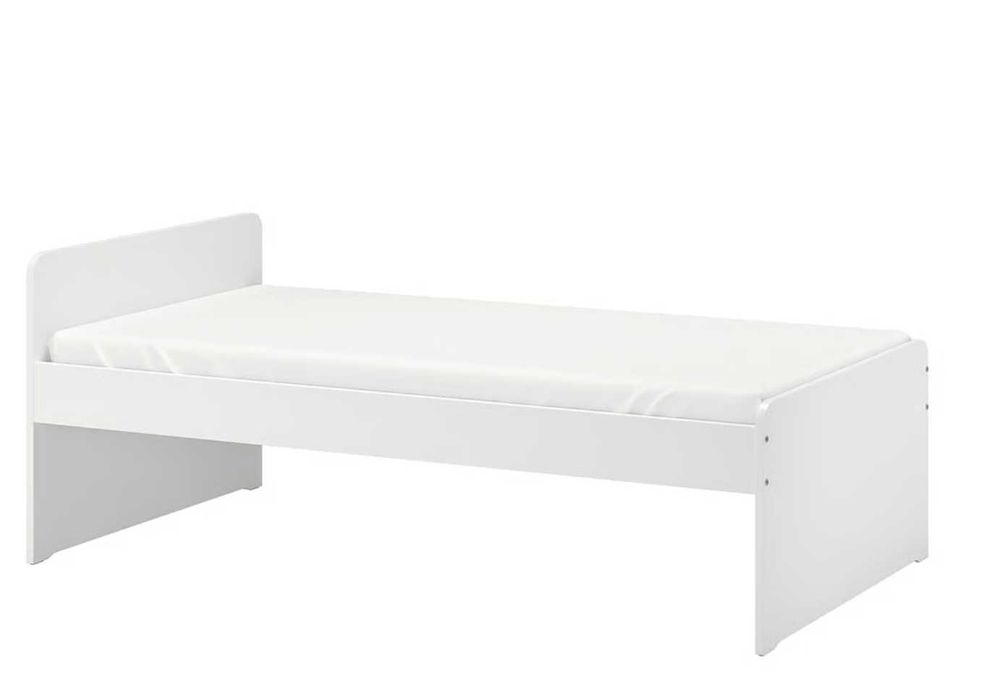 Cama de crianca c/estrado e colchao SLAKT branca