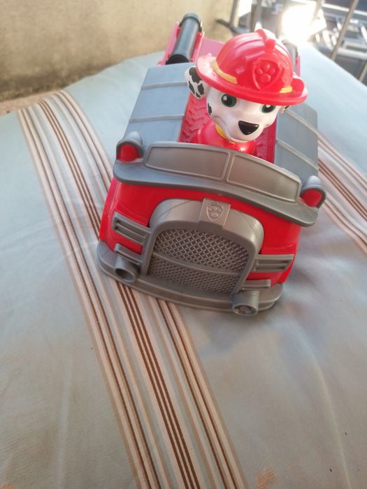 Quer carrinhos  Bombeiros  amarelos?Carrinhos1-10E-2-18E-Feno2EDesde2E