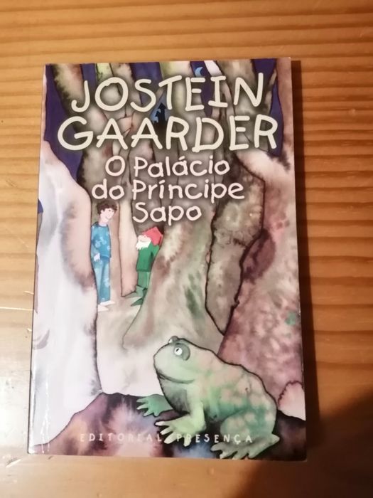 Vendo vários livros à unidade excelente estado