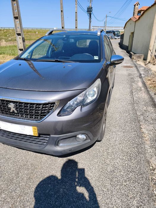 SUV familiar em bom estado