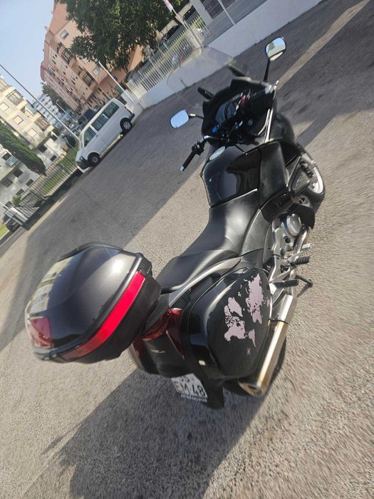 Vendo Honda Deauville 700 ABS