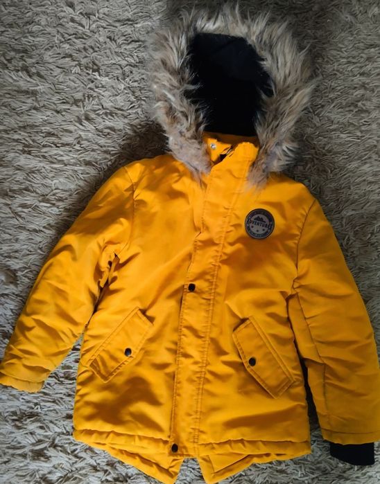 Курточка для хлопчика 122 зима осінь