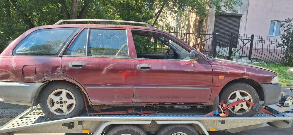 Митсубиши лайнер 5 MITSUBISHI LANCER  стоп фонарь фара