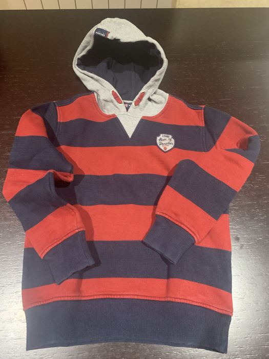 Hoddie lion of porshes menino