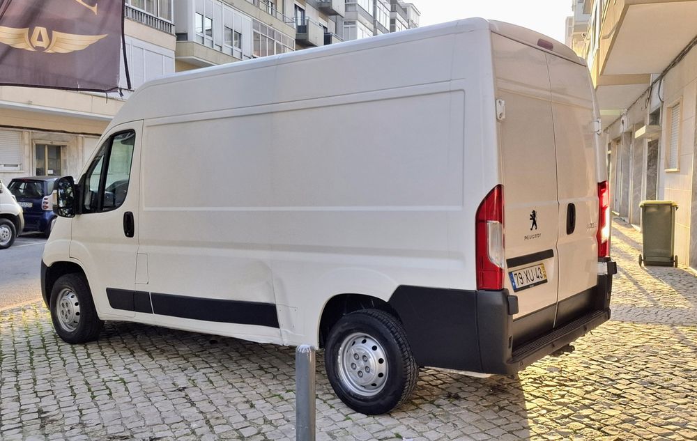 Peugeot 2.0Hdi 130cv L2H2 com IVA