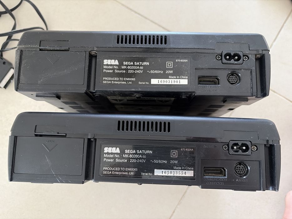 Sega Saturn Model 2 – Consola Retrogaming / Colecionismo
