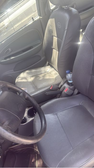 Vendo Kia Rio em excellente estado