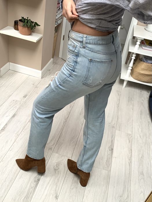 Miss Selfridge jasne dżinsy w stylu boyfriend W26L32