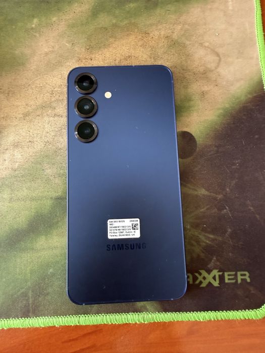 Samsung s25 256gb