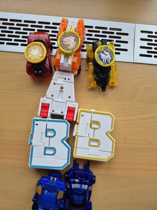 Набір іграшок машинки