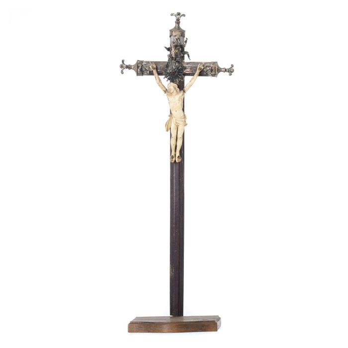 Matéria nobre - Jesus Cristo crucificado jansenista indo-português - S