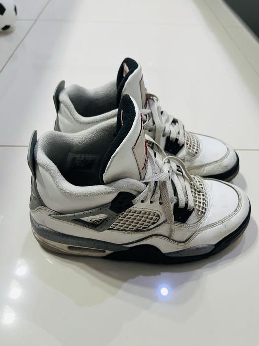 Air Jordan 4 White Cement 2025