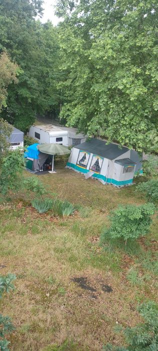 Vendo atrelado tenda