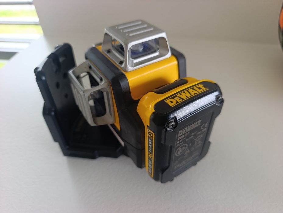 Poziomica laserowa firmy dewalt