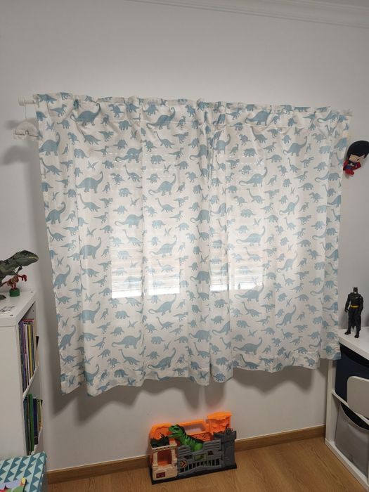 Cortinado IKEA criança