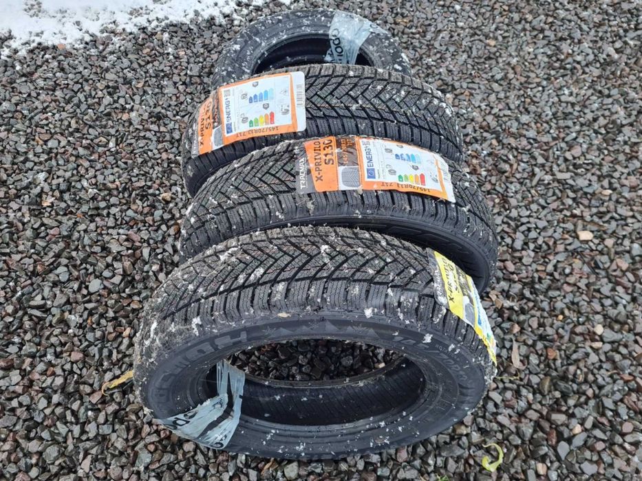 Komplet opon zimowych 145/70 R13