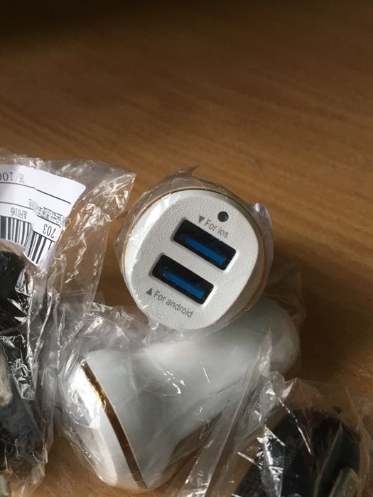 Автозарядка 12/24