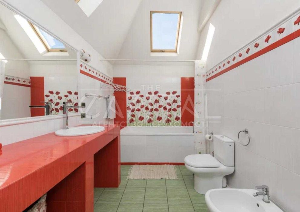 Будинок 3 поверхи/328м2/9 соток/5 кімнат в Вишеньках, поруч ліс