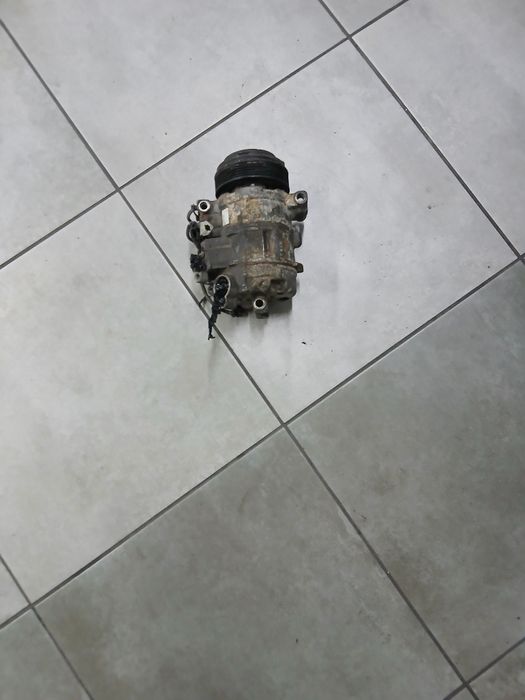 Kompresor klimatyzacji BMW 2.0D N47