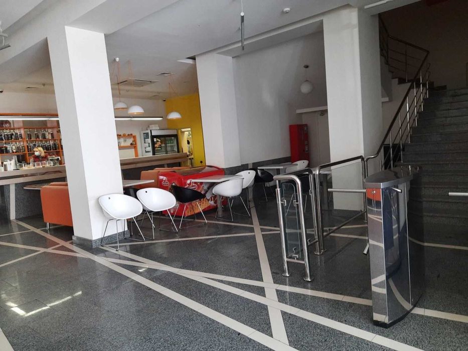 Оренда Офісу з новим ремонтом, метро Берестейська, 27 м2, БЦ Гліос