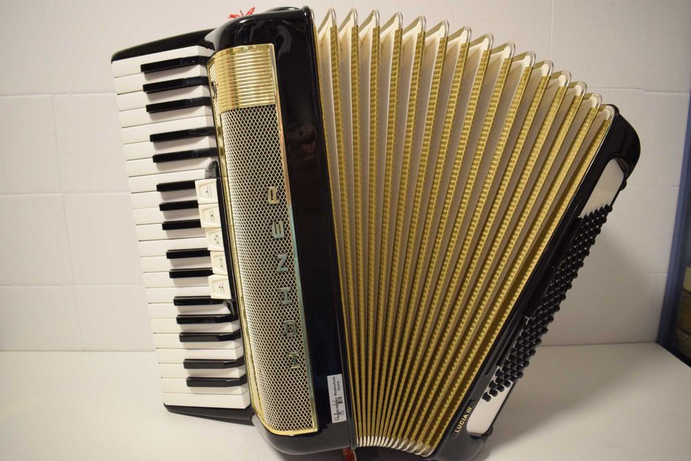 Hohner Lucia III Accordion, 3 Voices, 96 Basses, No. 2364176738430467124