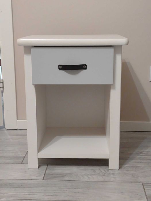 Szafka nocna z szufladą