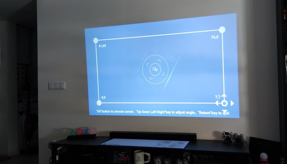 Projetor portátil em tubo - NOVO NA CAIXA EMBALADO