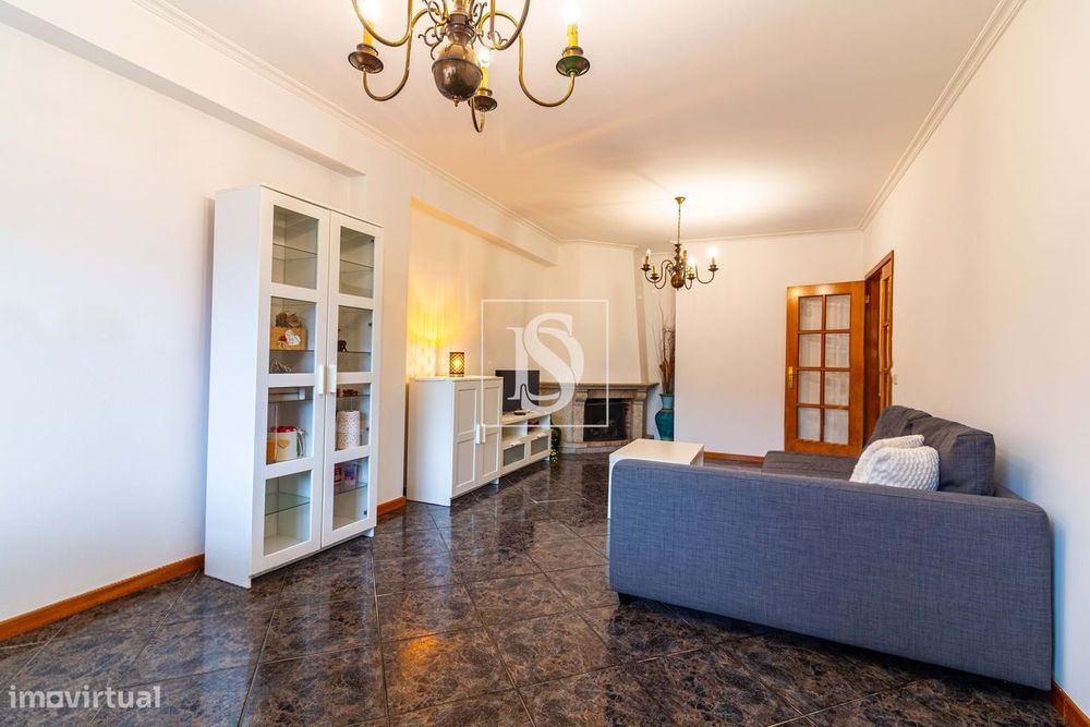 Apartamento T3 em Lamaçães – Braga | Prédio com Obras Estruturais Já A