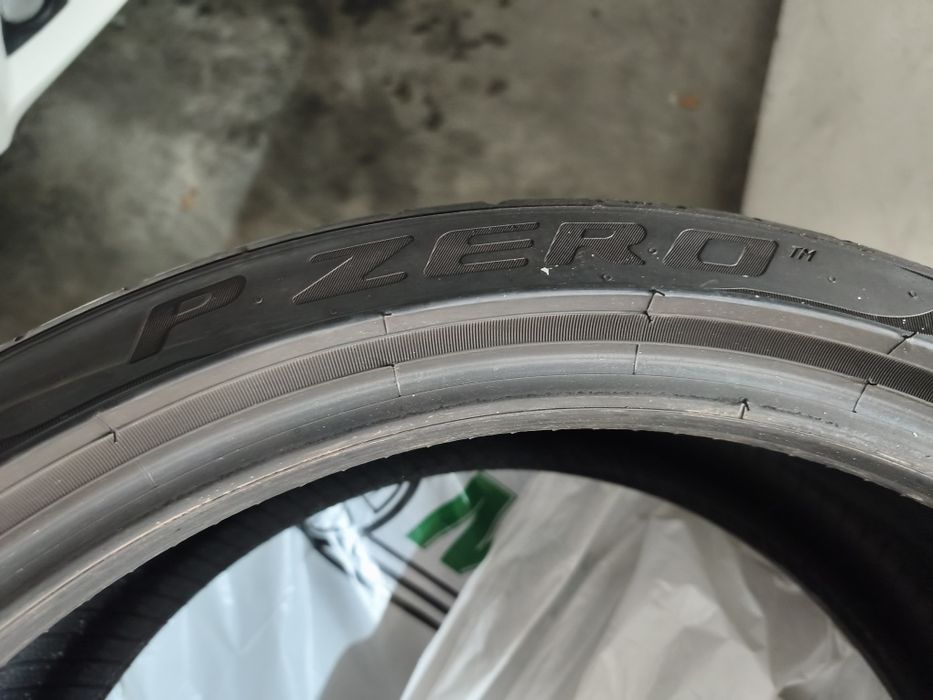 Pirelli Pzero (PZ4) Sport 235/35 R19 91Y